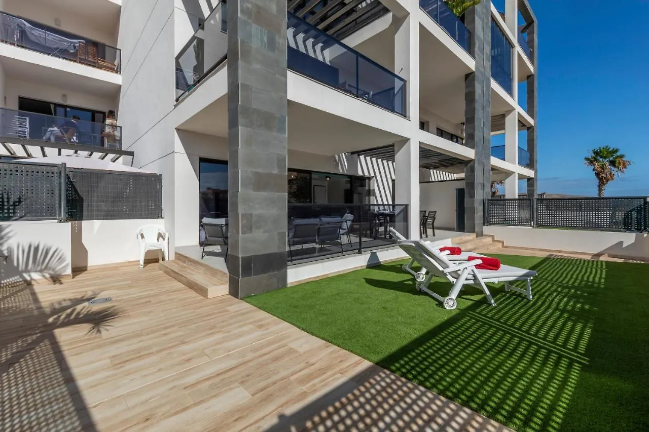 Medano4You The Strelitzia Terrace El Medano  Spain